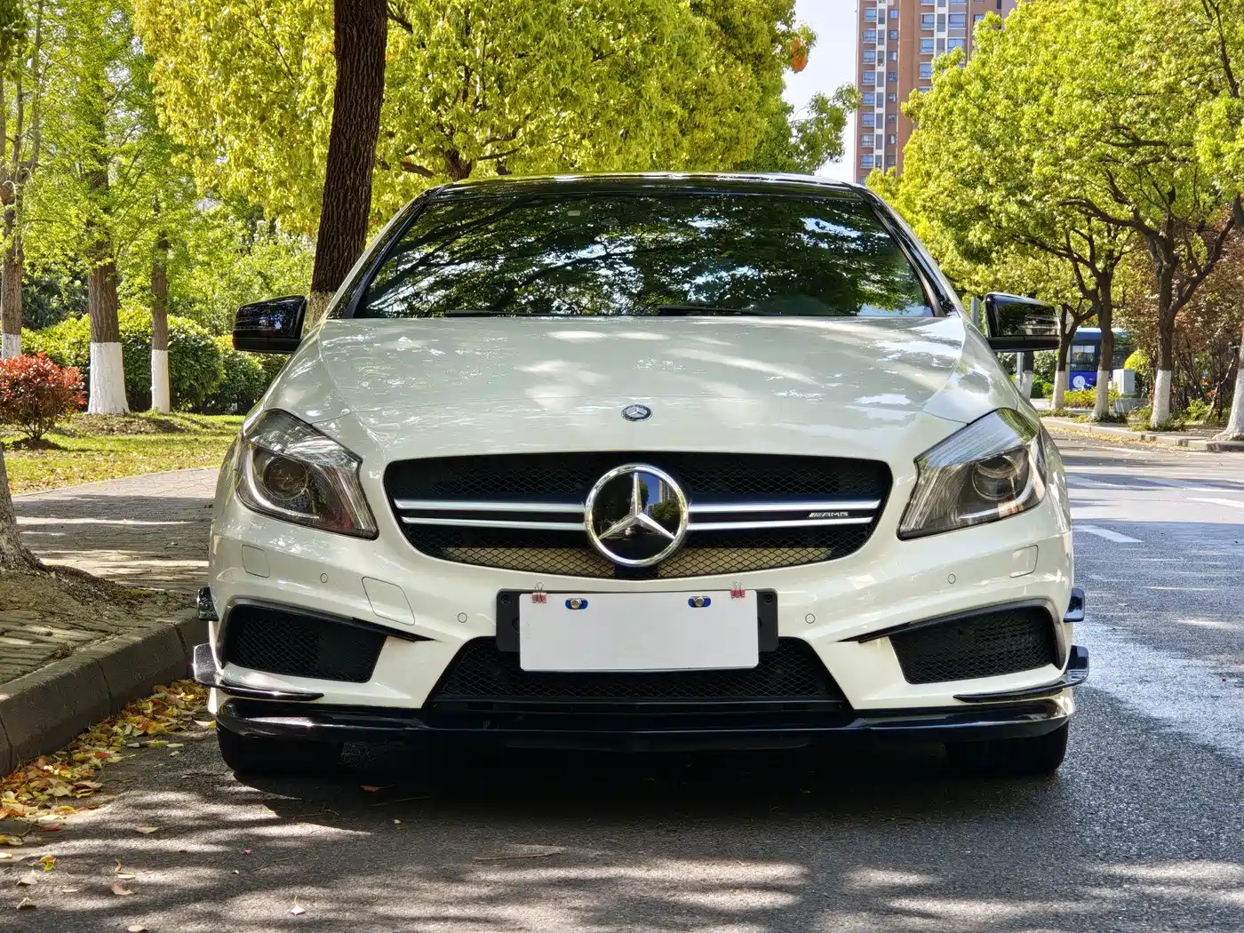 Mercedes-Benz A-Class AMG (Import) 2014 AMG A 45 4MATIC фото 2