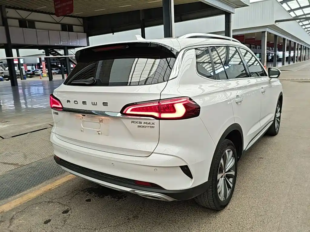 Фото 7 - Roewe RX5 MAX