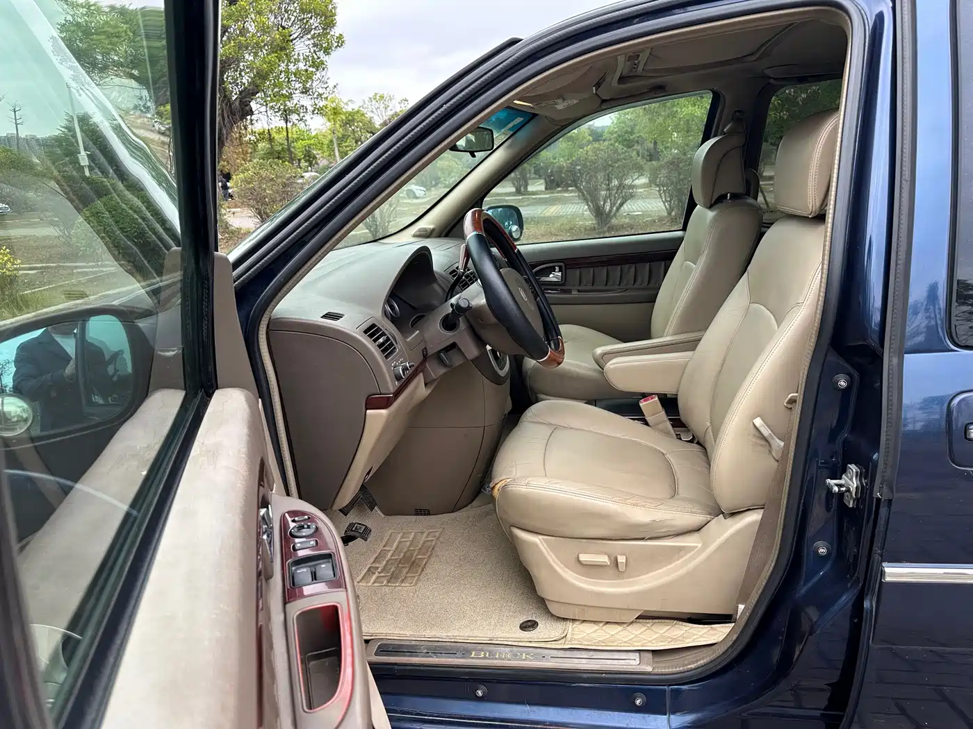 Buick GL8 2006 Model GL8 3.0L XT Navigation Edition фото 7