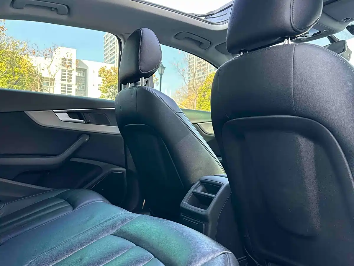 Audi A4L 2018 30th Anniversary 40 TFSI Progressive фото 6