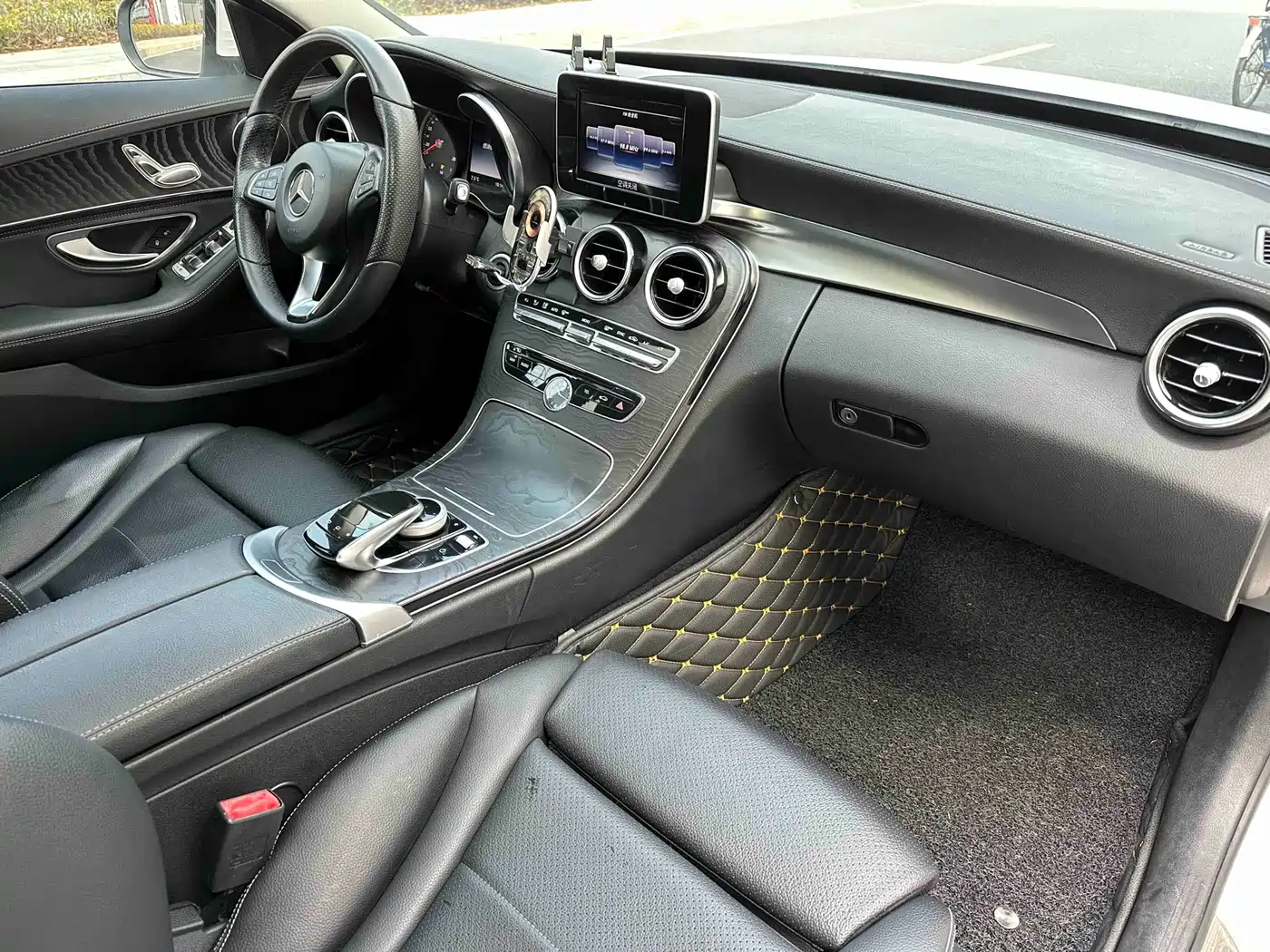 Mercedes-Benz C-Class 2015 Facelift C 180 L Sport фото 7