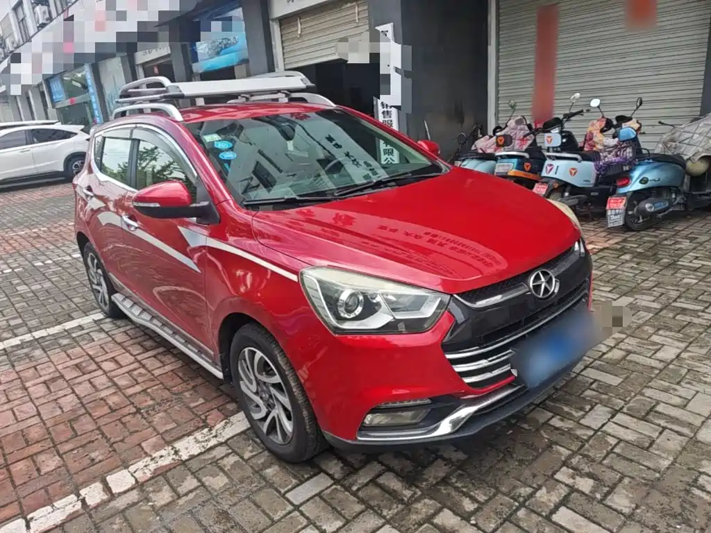 JAC Motors Refine S2 2015 2015 1.5L CVT Luxury Smart