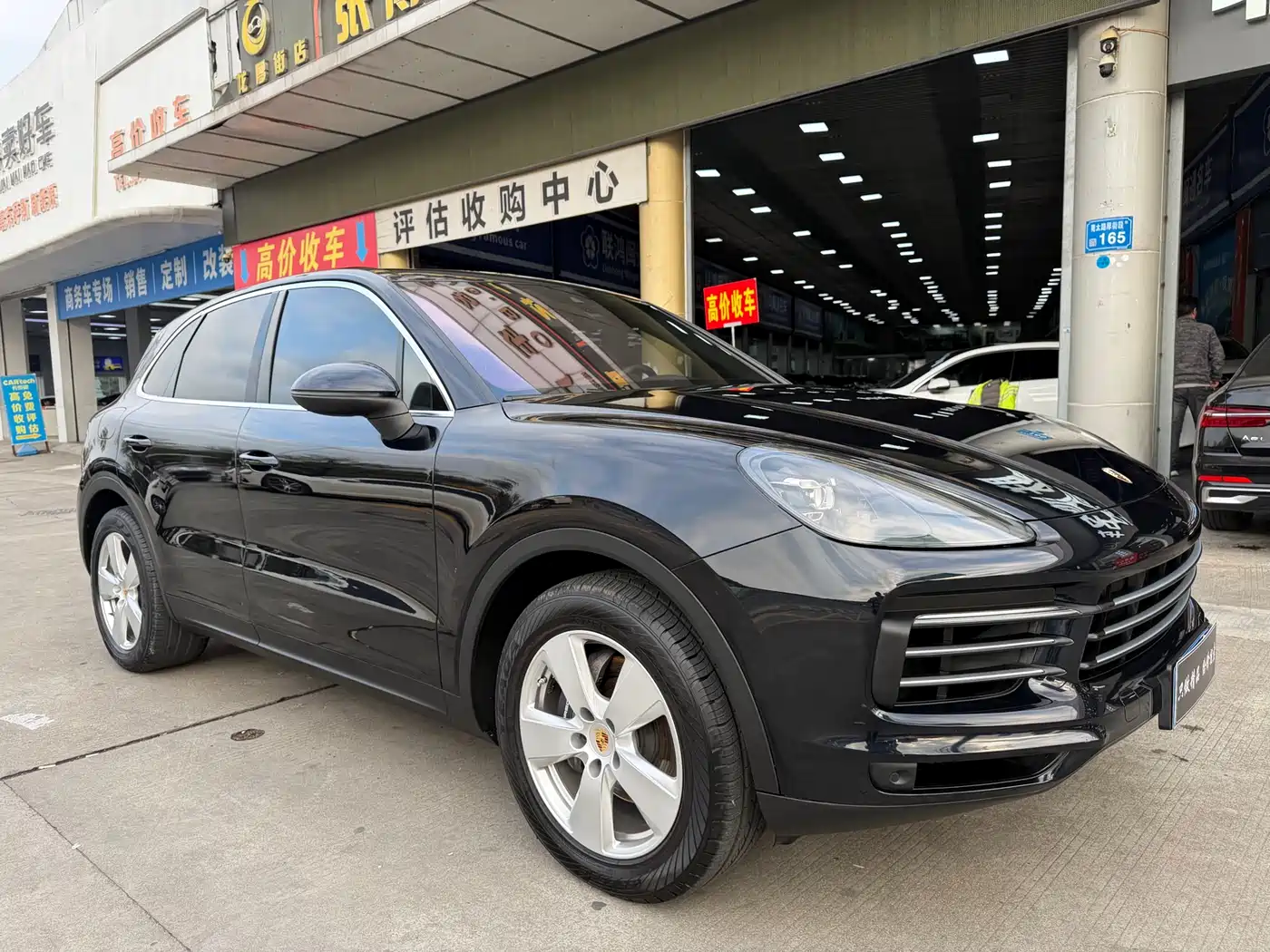 Porsche Cayenne 2018 Cayenne 3.0T фото 2
