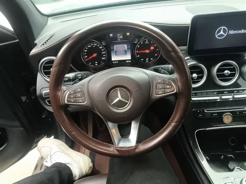 Mercedes-Benz GLC 2017 GLC 260 4MATIC Dynamic фото 11