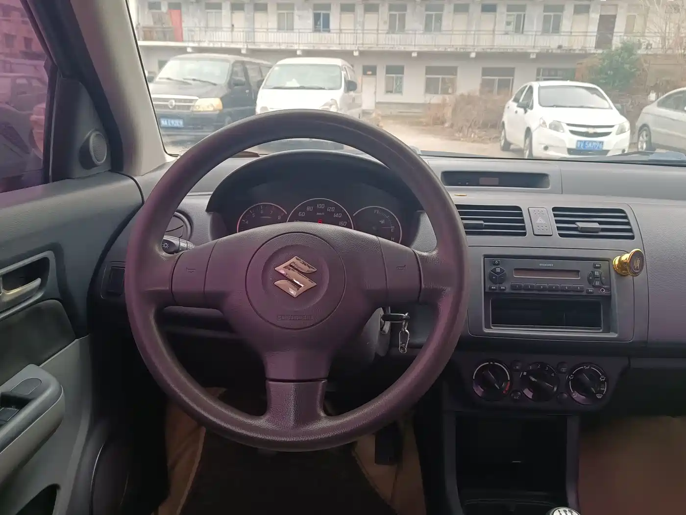 Suzuki Swift 2013 2013 1.3L Manual Value Edition