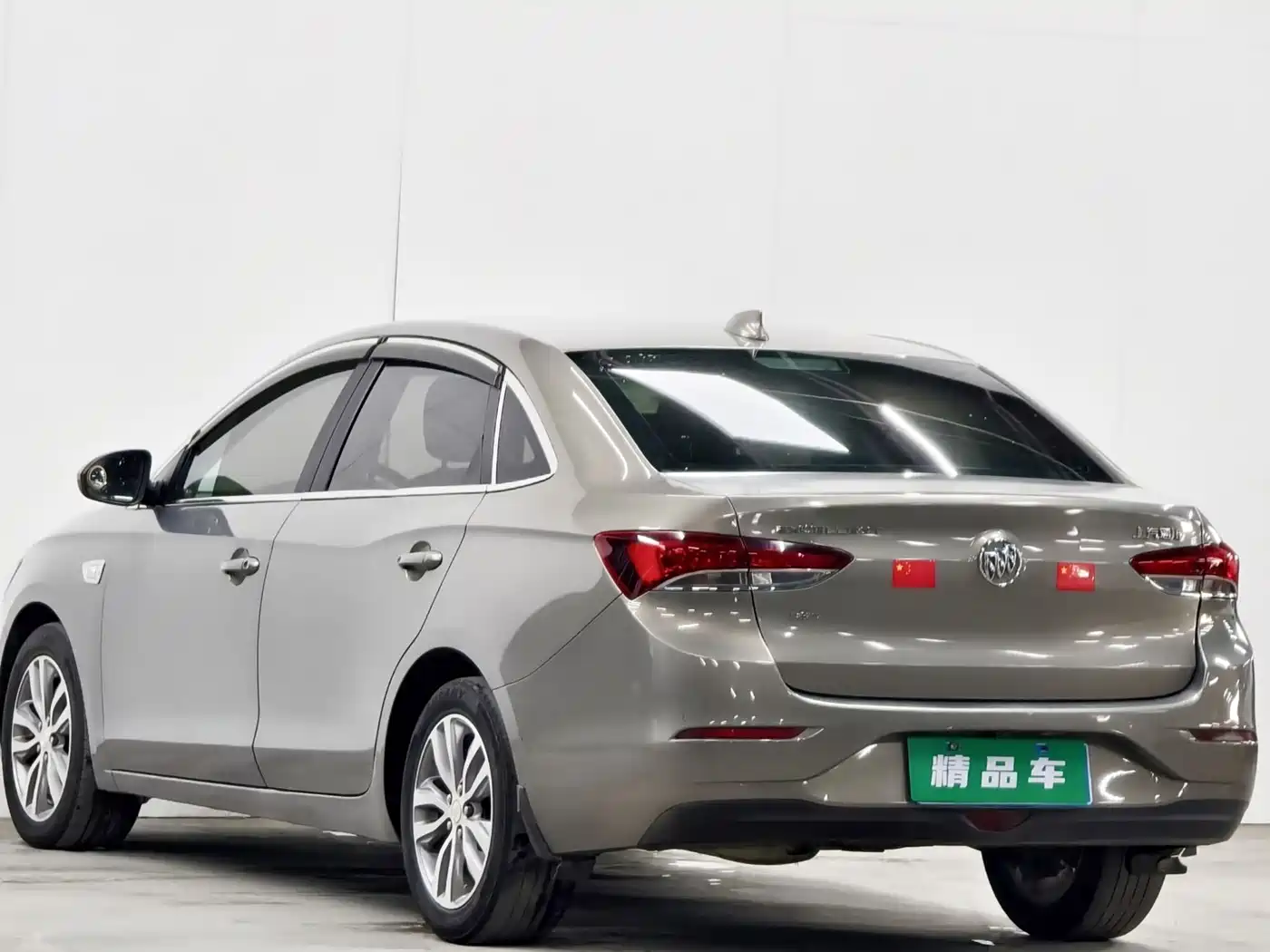 Buick Excelle 2019 18T Automatic Connected Elite (China V) фото 6
