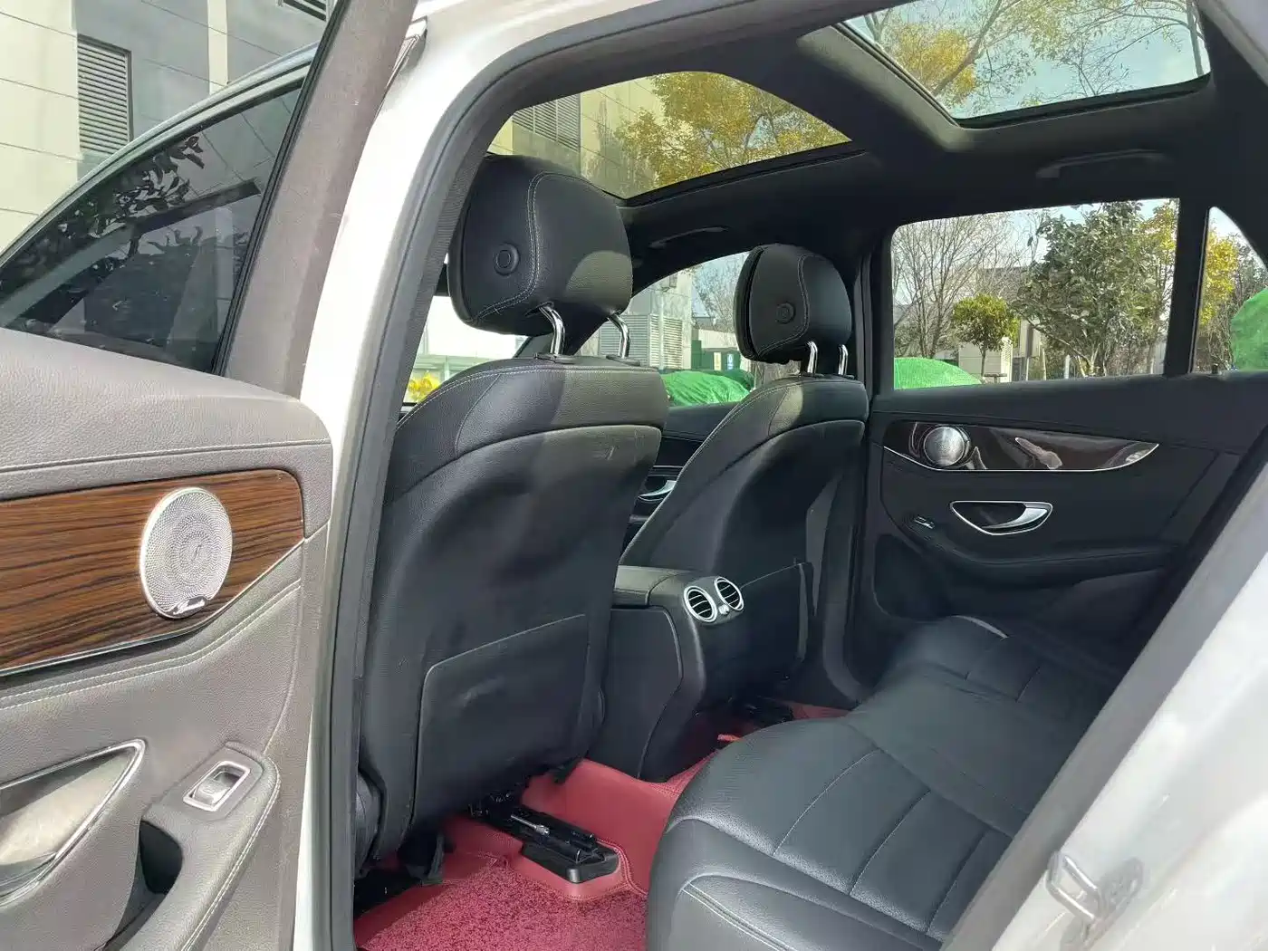 Mercedes-Benz GLC 2017 GLC 260 4MATIC Luxury фото 6