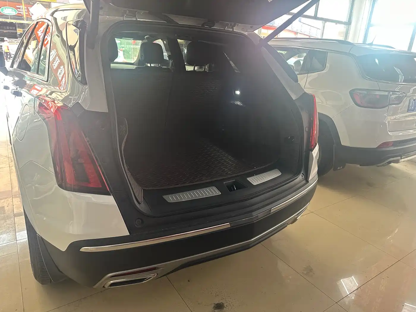 CADILLAC XT5