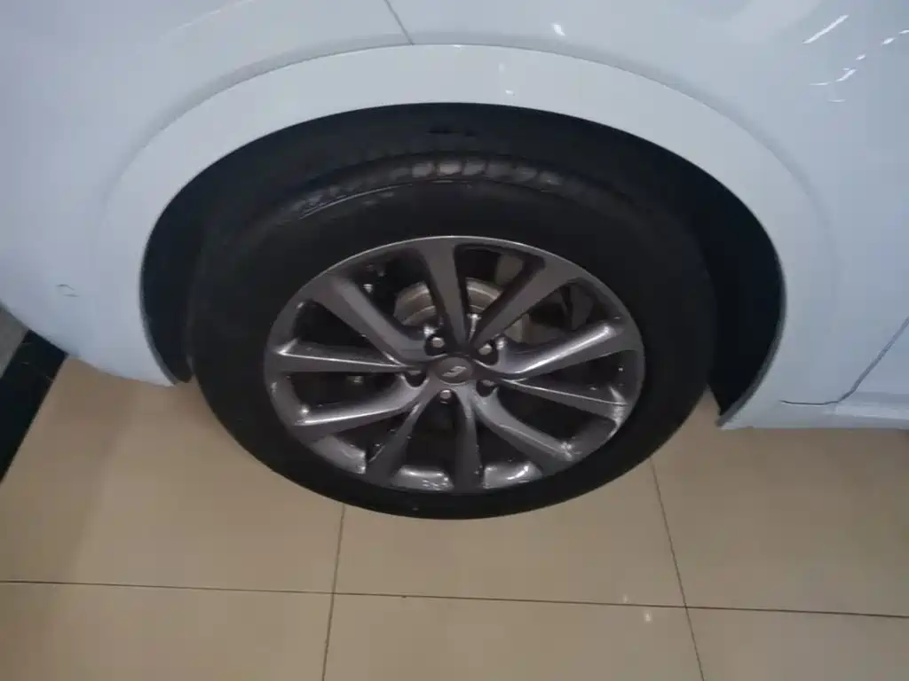 Li Auto Li ONE 2020 2020 Extended Range 6-seater