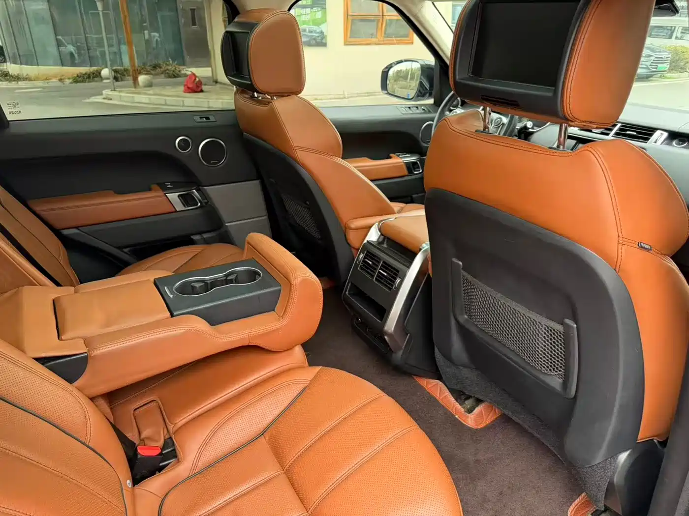 Land Rover Range Rover Sport 2016 Model 3.0 SDV6 HSE DYNAMIC фото 8