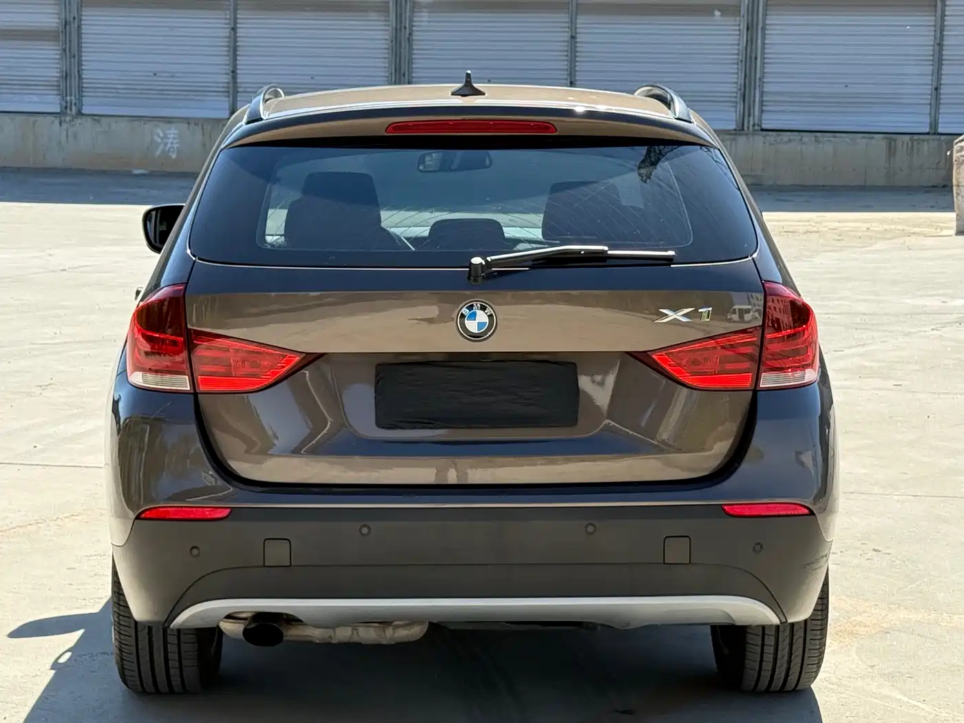 BMW X1 2012 sDrive18i Luxury Model фото 6