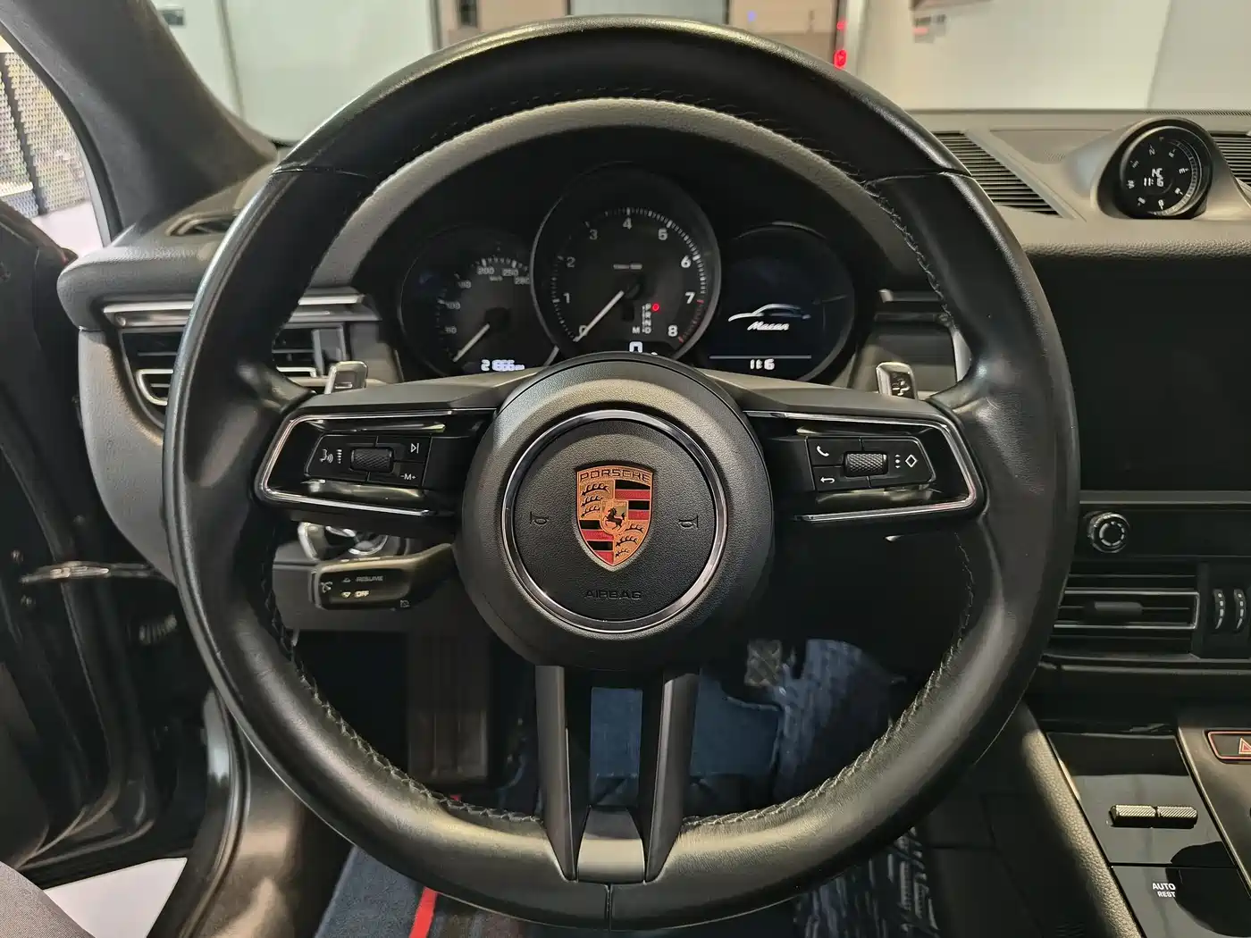 Porsche Macan 2022 Macan 2.0T фото 5