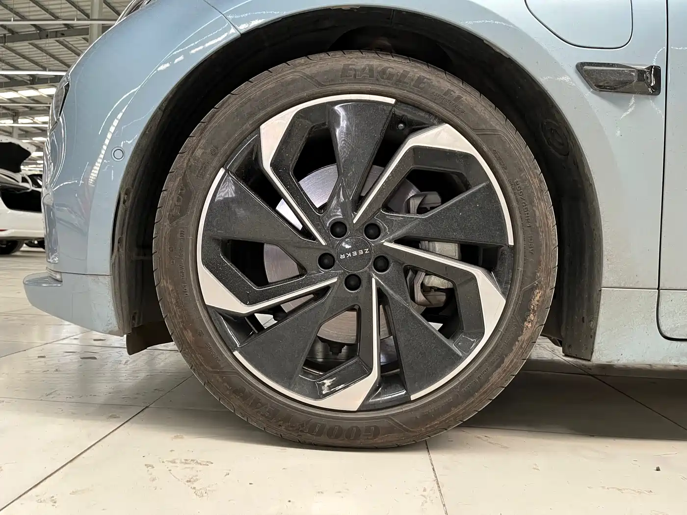 ZEEKR EXTREME KRYPTON 001