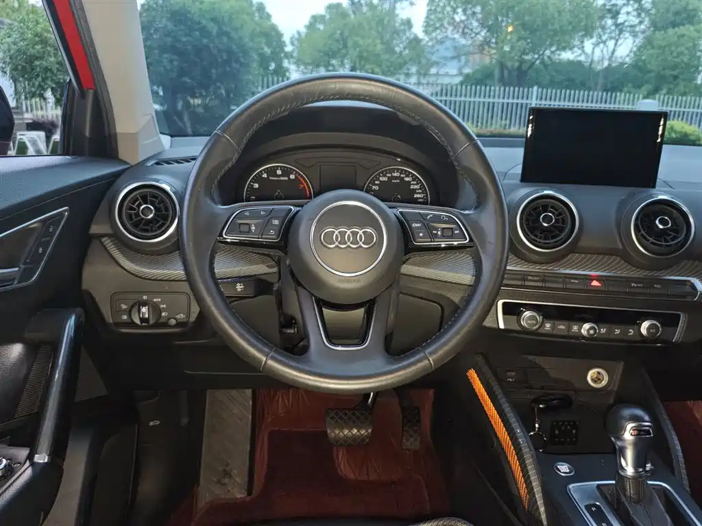 Audi Q2L 2021 Model 35 TFSI Fashion Dynamic фото 13