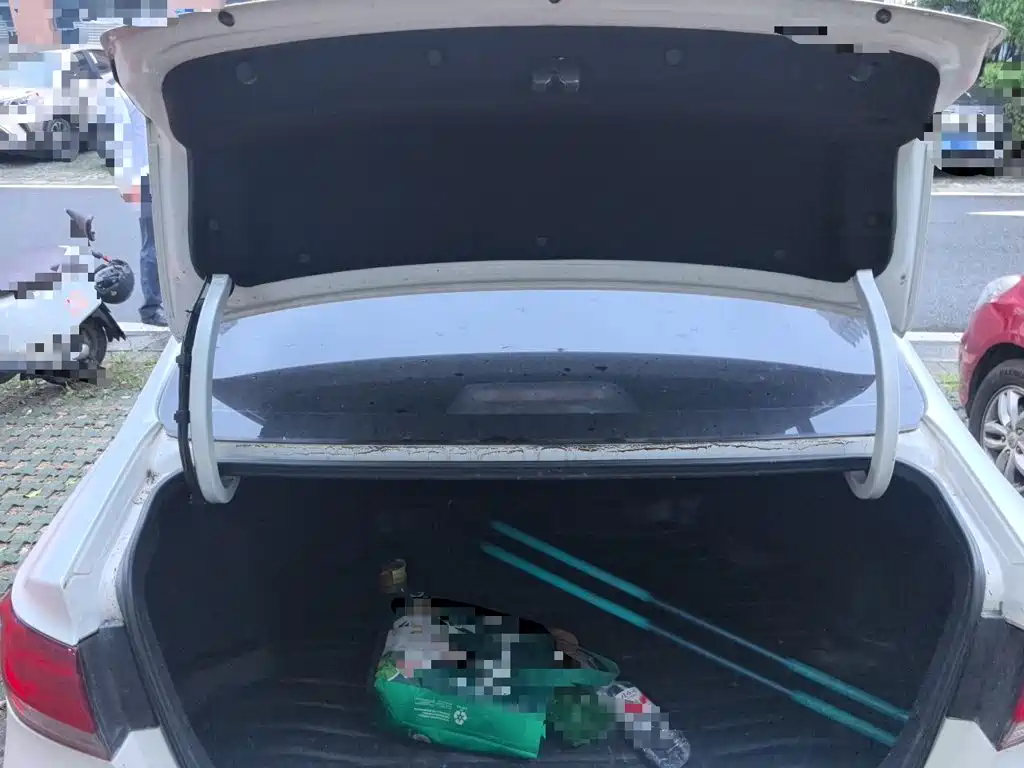 Kia K4 2014 2014 1.8L Automatic GLS