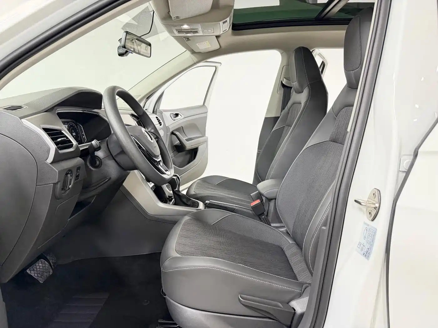 VOLKSWAGEN TU KAI