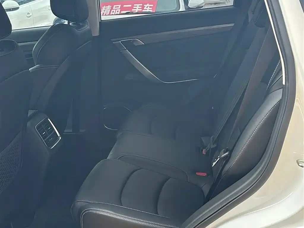 GEELY AUTOMOBILE BOYUE