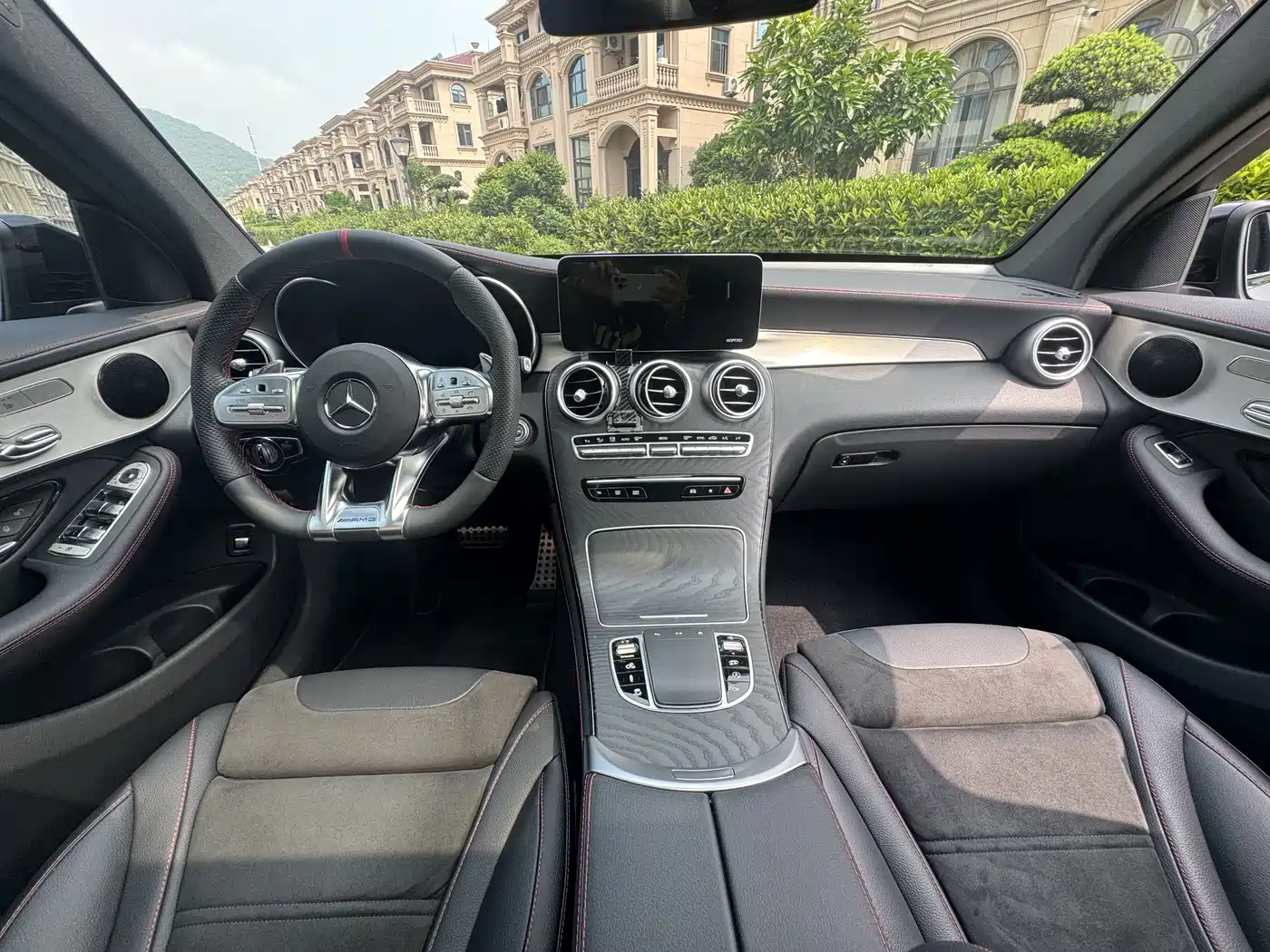 Mercedes-Benz GLC Coupe AMG 2020 AMG GLC 43 4MATIC Coupe SUV фото 6