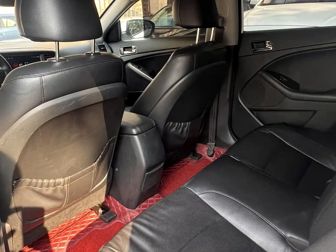 Kia K5 2014 2.0L Automatic LUXURY фото 7