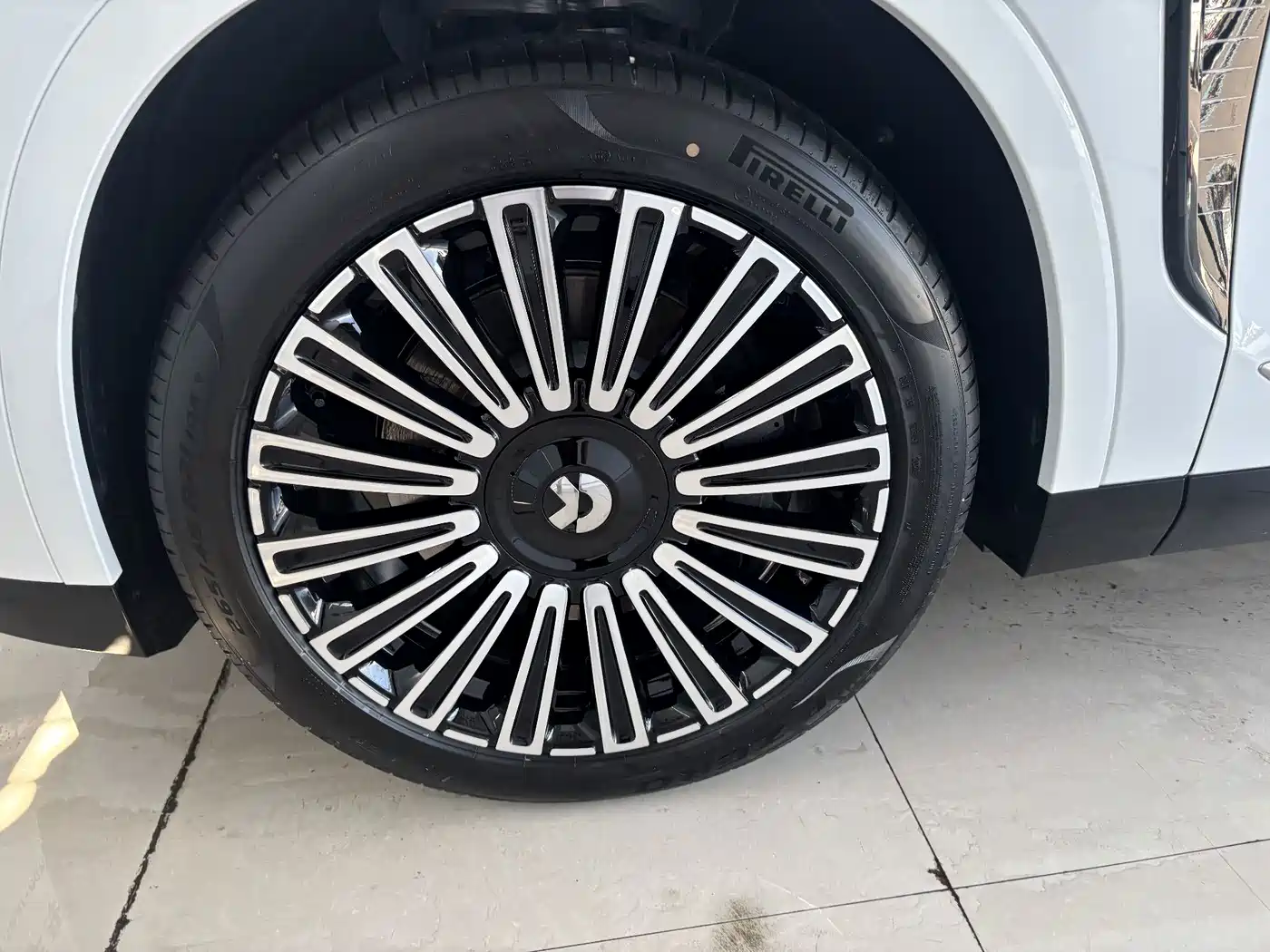 NIO ES8 2026 2025 Model 6-Seat Executive Luxury Edition