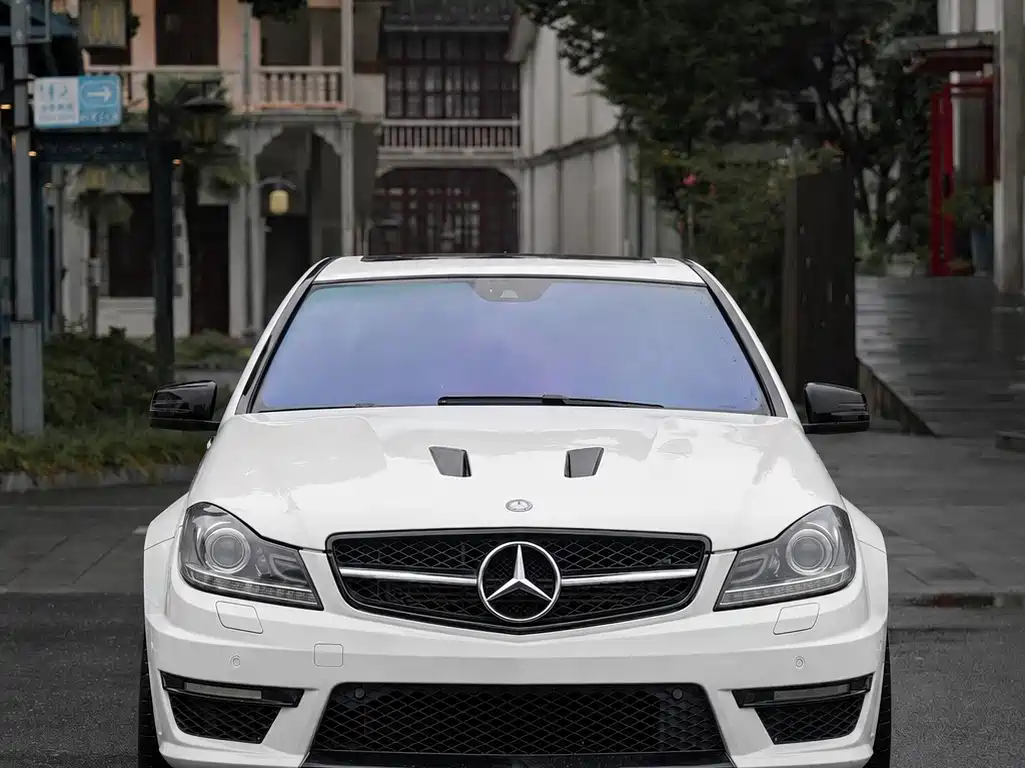 Mercedes-Benz C-Class AMG 2014 2014 AMG C 63 Edition 507