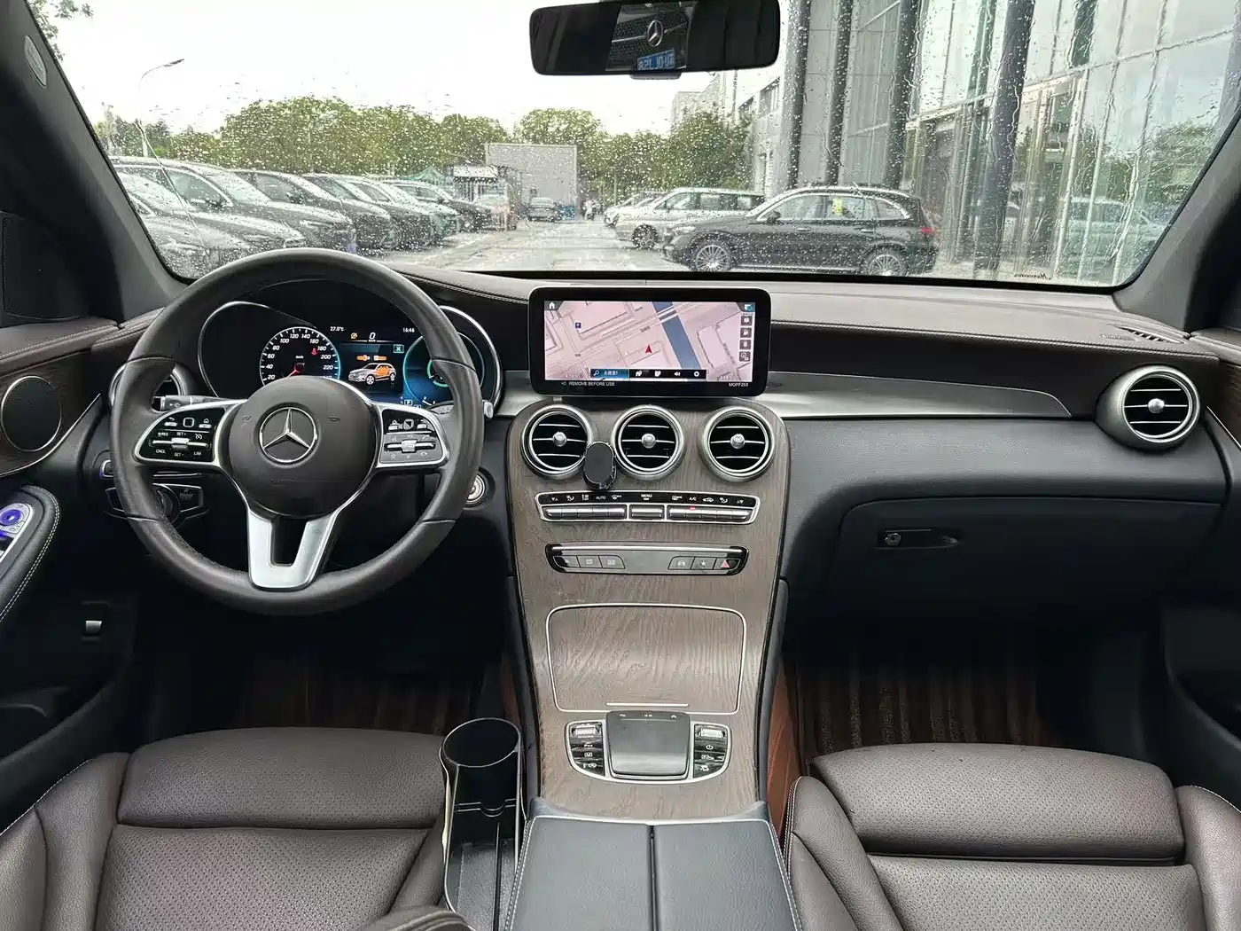 Mercedes-Benz GLC, миниатюра 16