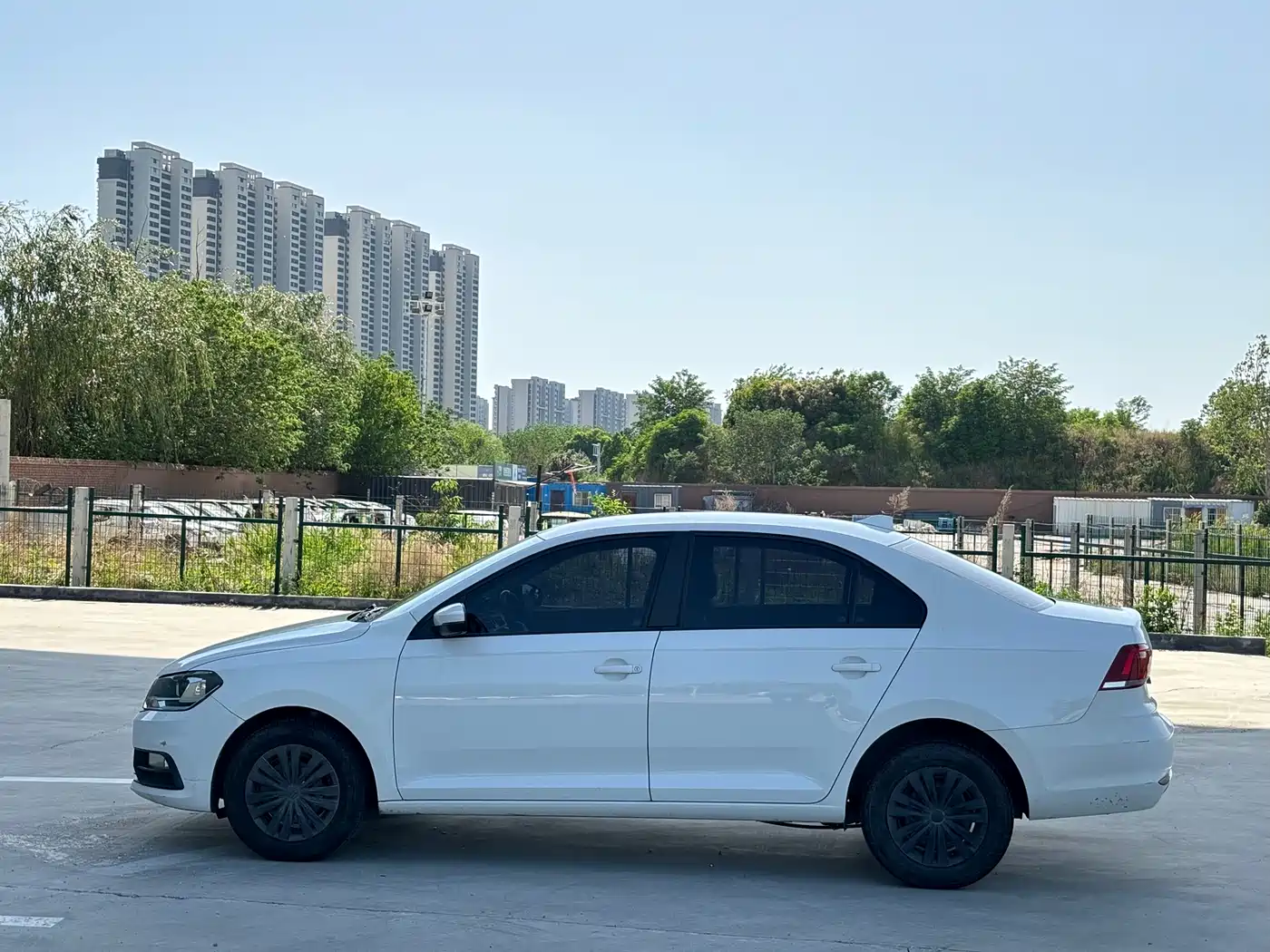 Volkswagen Santana 2018 1.5L Manual Trend Edition фото 5