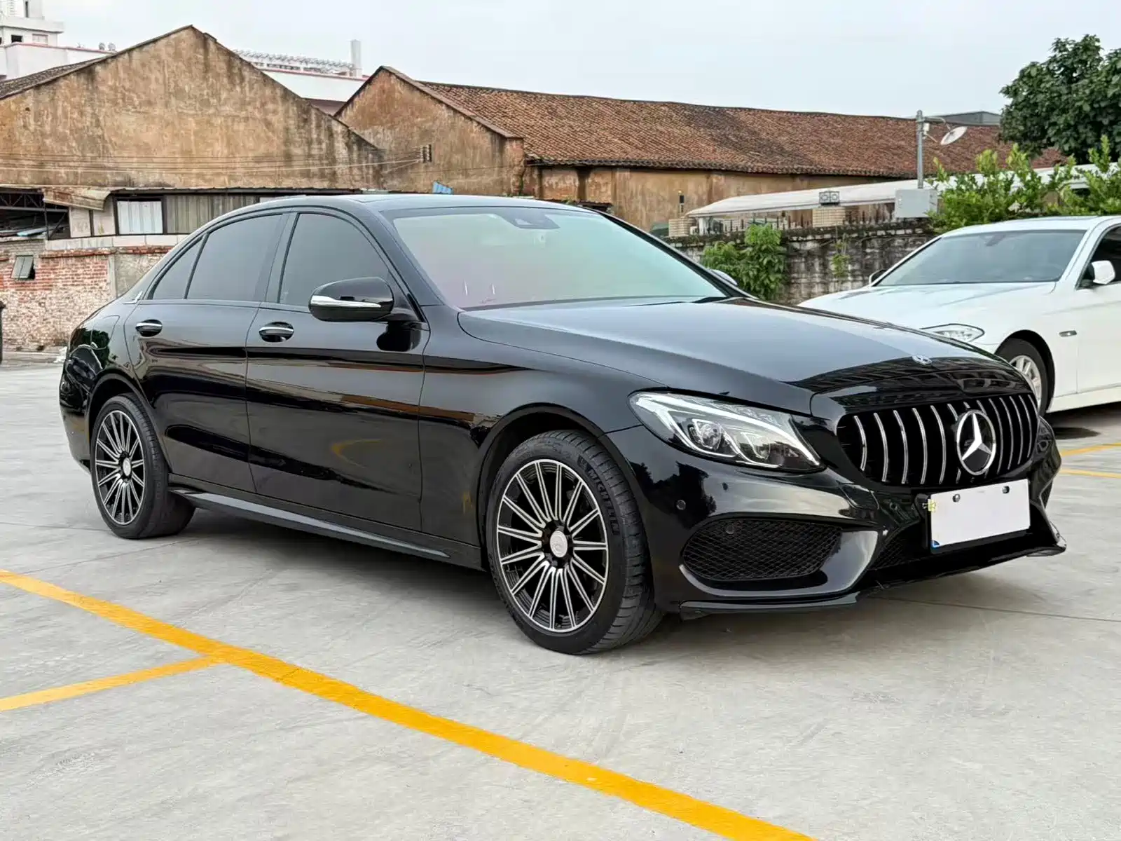 Фото 3 - Mercedes-Benz C-Class