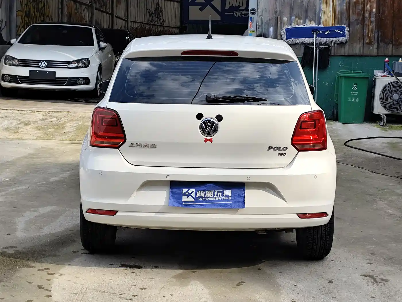 Volkswagen Polo 2016 1.6L Automatic Comfort фото 8
