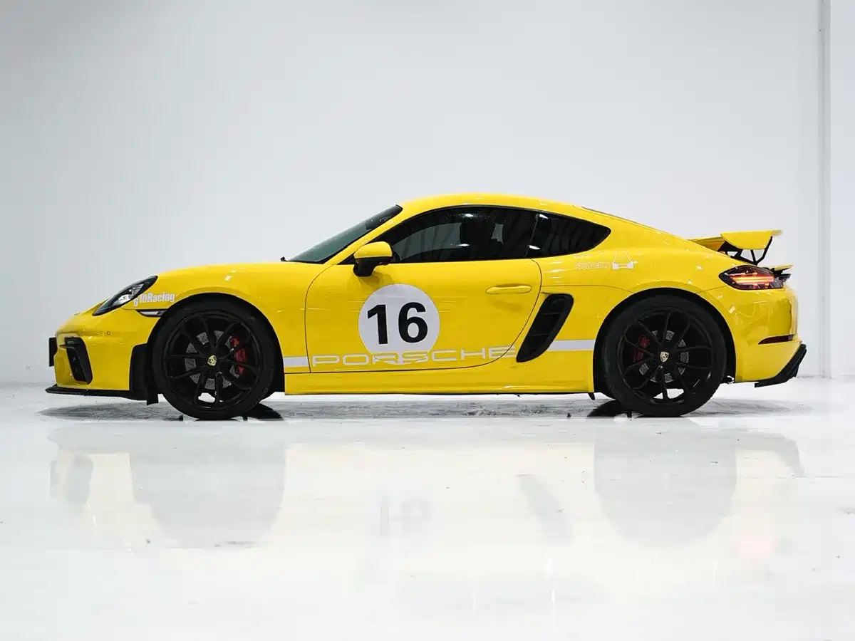 Porsche 718 2018 Cayman 2.0T фото 7