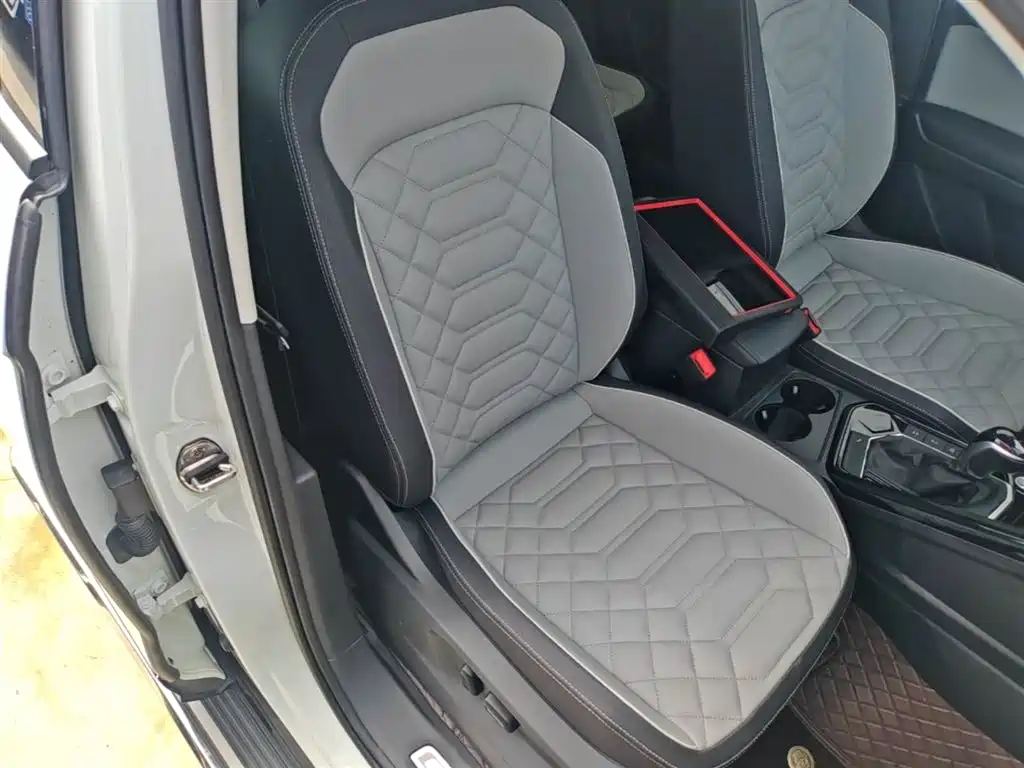 Volkswagen Tayron 2023 330TSI 2WD Luxury Plus Advanced Edition фото 25