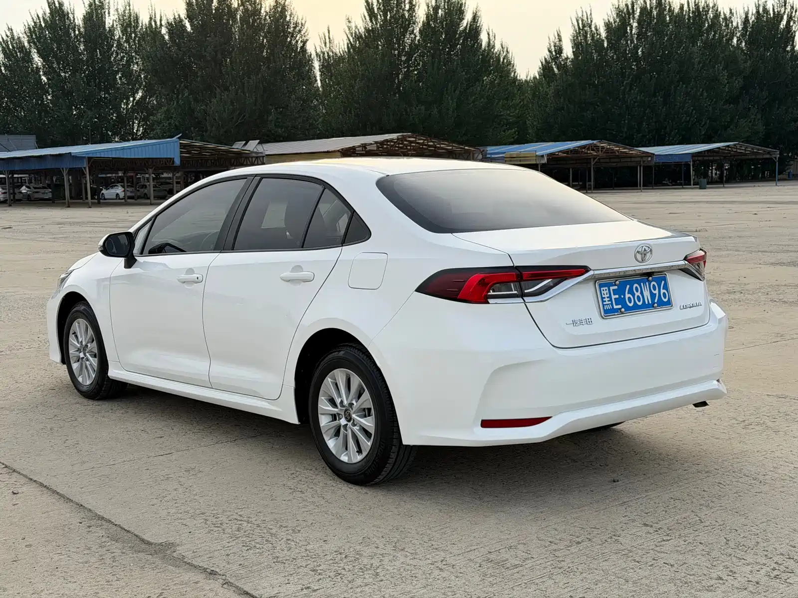 Фото 5 - Toyota Corolla