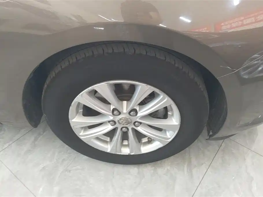 Buick Excelle 2017 15N Automatic Progressive фото 6