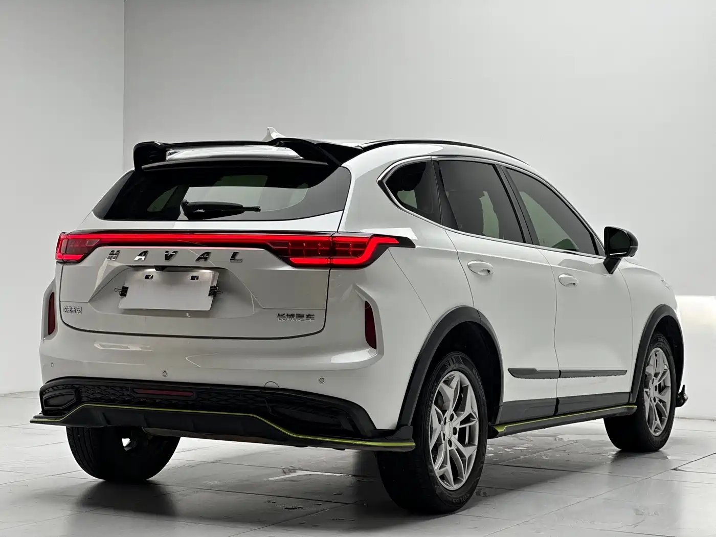 HAVAL RED RABBIT