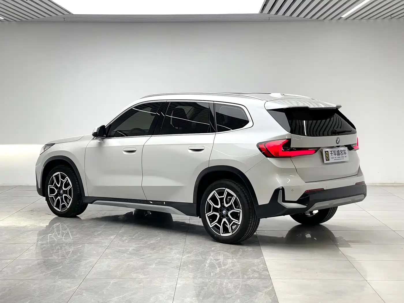 BMW X1 2025 2024 sDrive25Li X Design Package