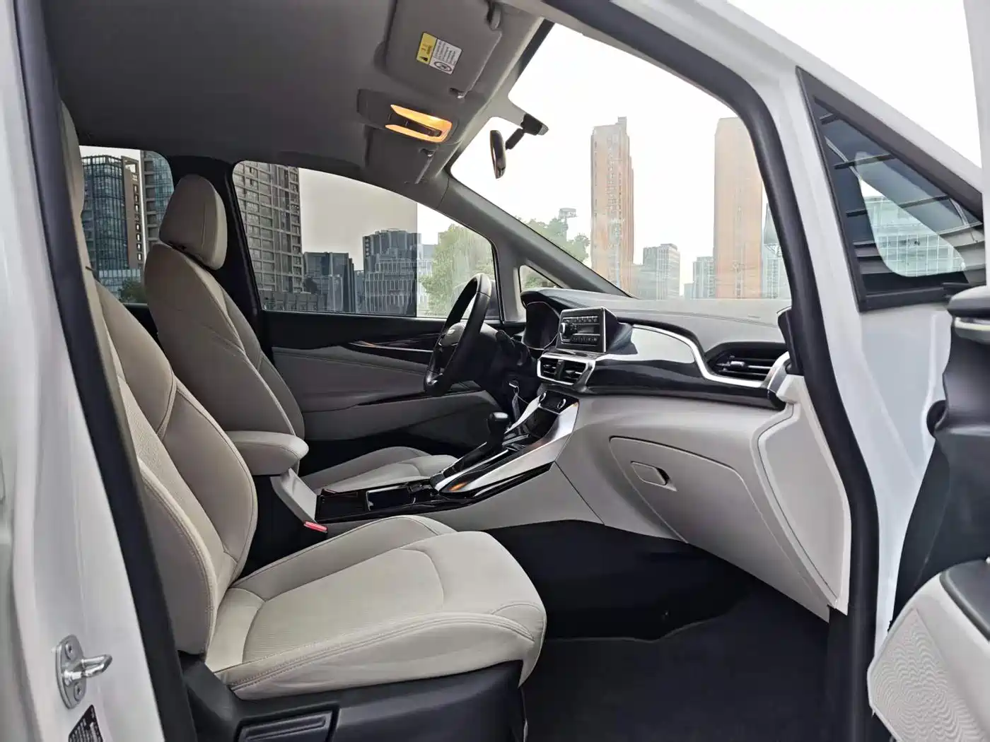 SAIC Maxus Dajia 5 2024 410KM Elite Edition 7-Seater фото 11