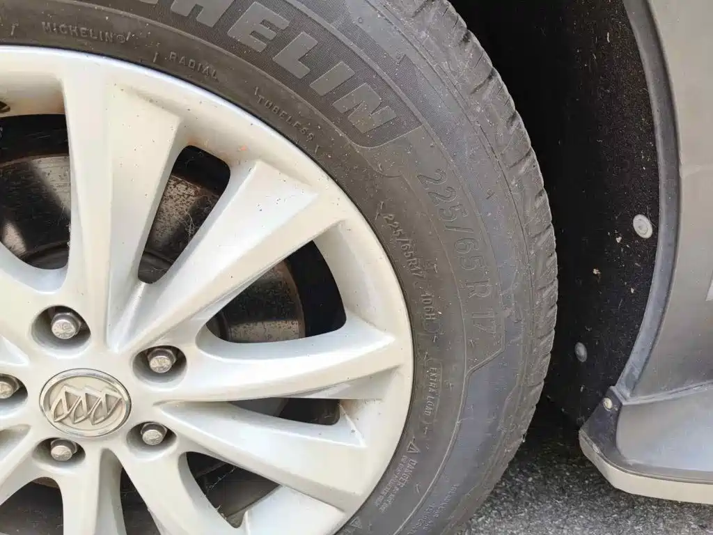 Фото 7 - Buick Envision Plus