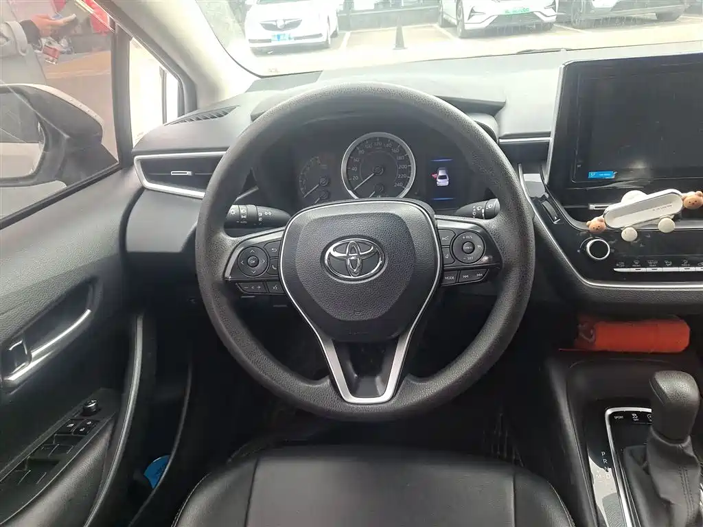 Toyota Corolla 2021 1.2T S-CVT Elite Edition фото 3