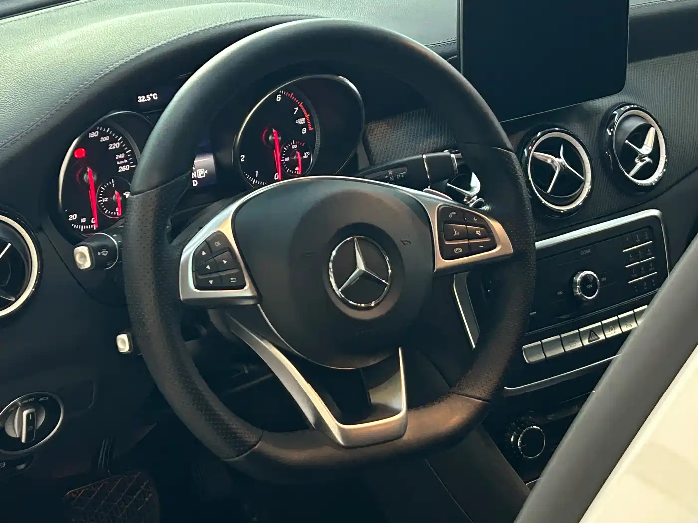Mercedes-Benz GLA 2019 GLA 200 Fashion фото 9