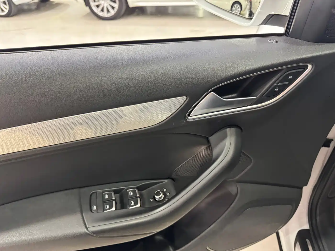 Audi Q3 2015 35 TFSI Comfort фото 18