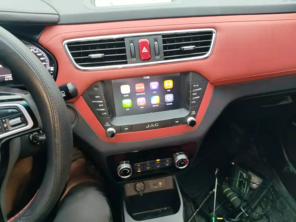JAC Motors Refine S2 2017 2018 Smart Drive Edition 1.5L Manual Luxury