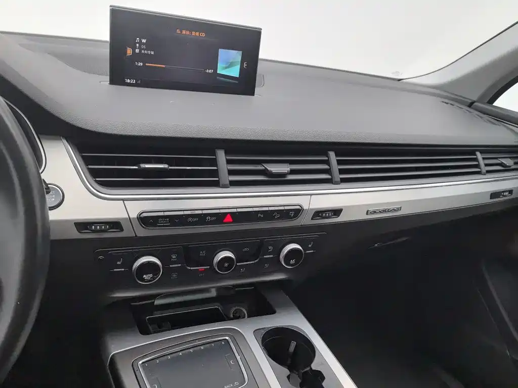 Photo 12 - Audi Q7