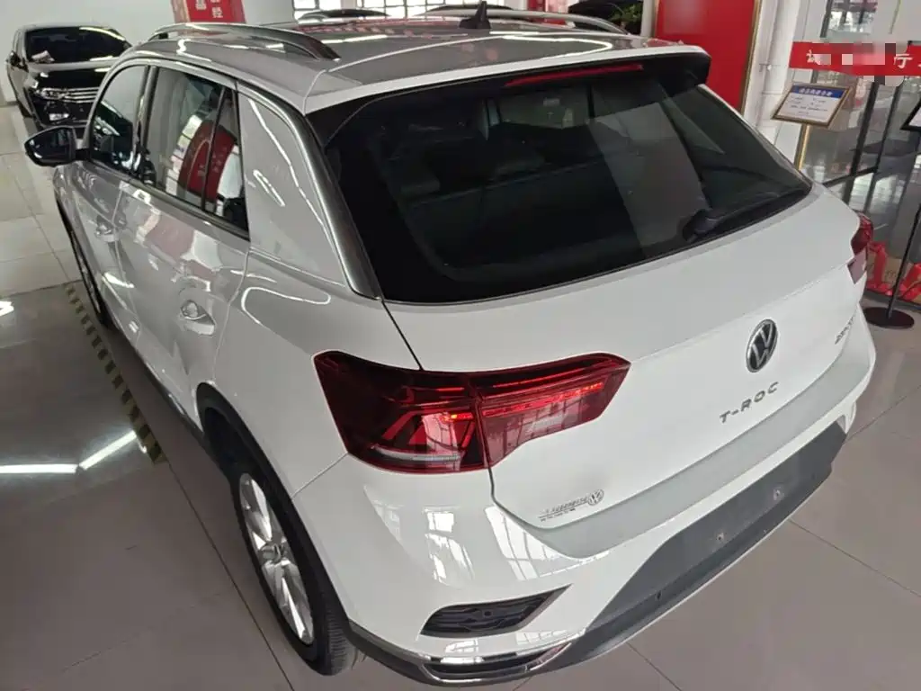 VOLKSWAGEN T-ROC EXPLORING SONGS