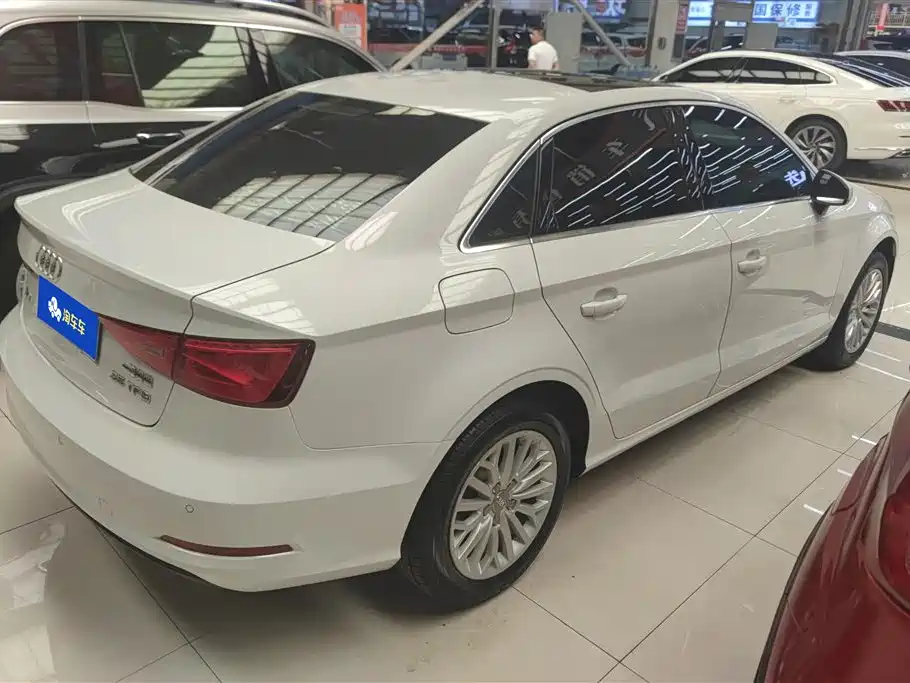 Audi A3 2016 Limousine 35 TFSI Style фото 3