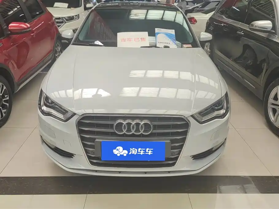 Audi A3 2016 Limousine 35 TFSI Style фото 2