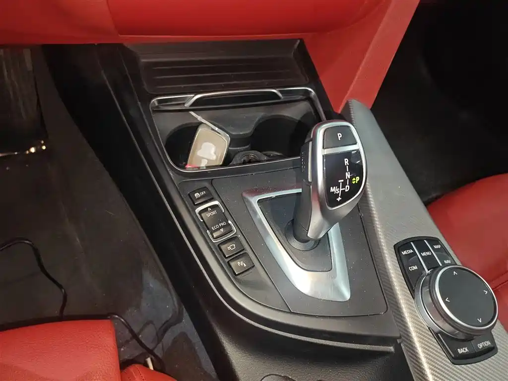 BMW 4-SERIES