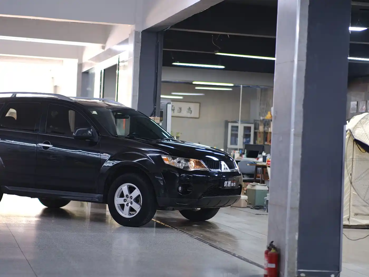 Mitsubishi Outlander (Import) 2009 2.4 Fashion фото 7