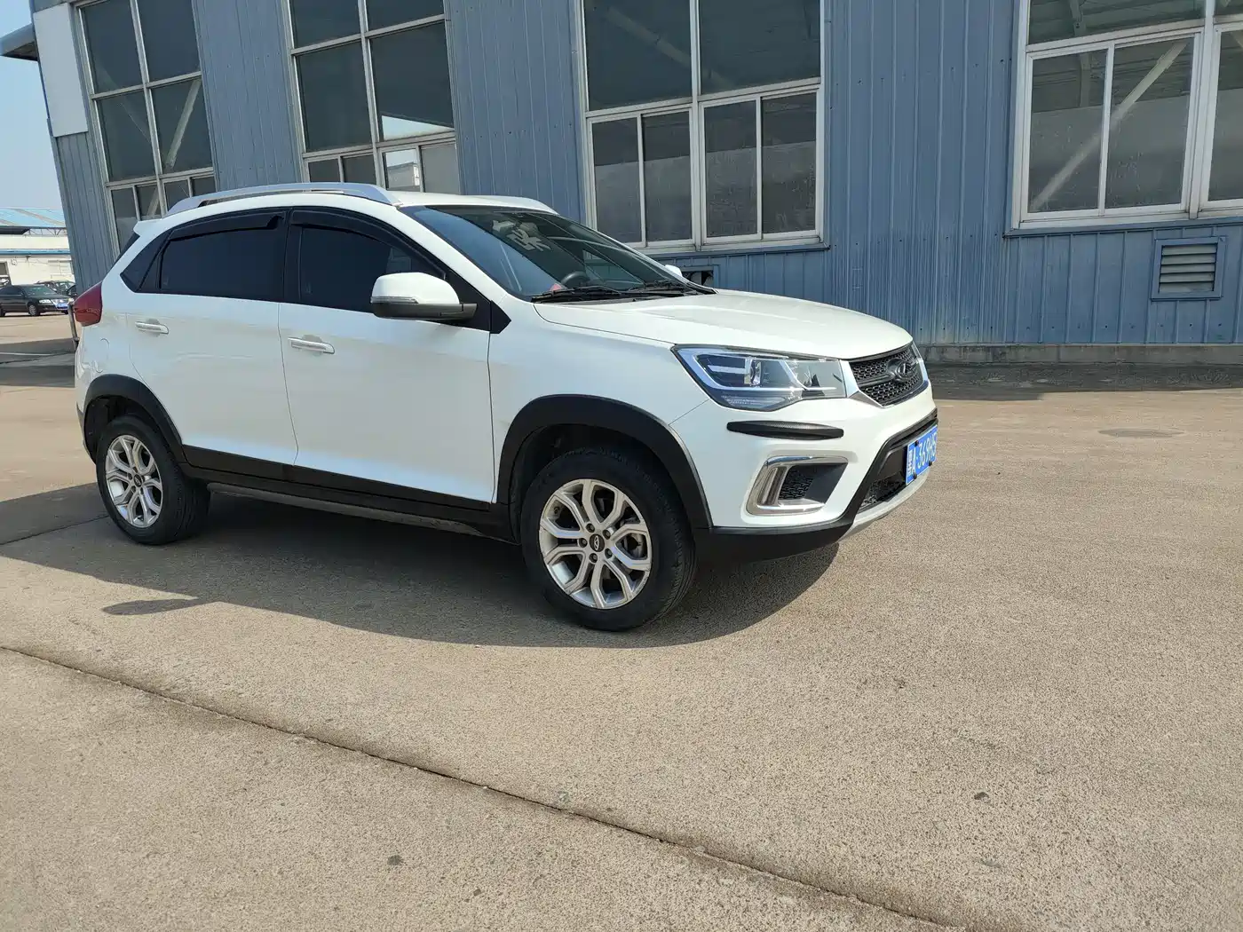 Фото 3 - Chery Tiggo 3x