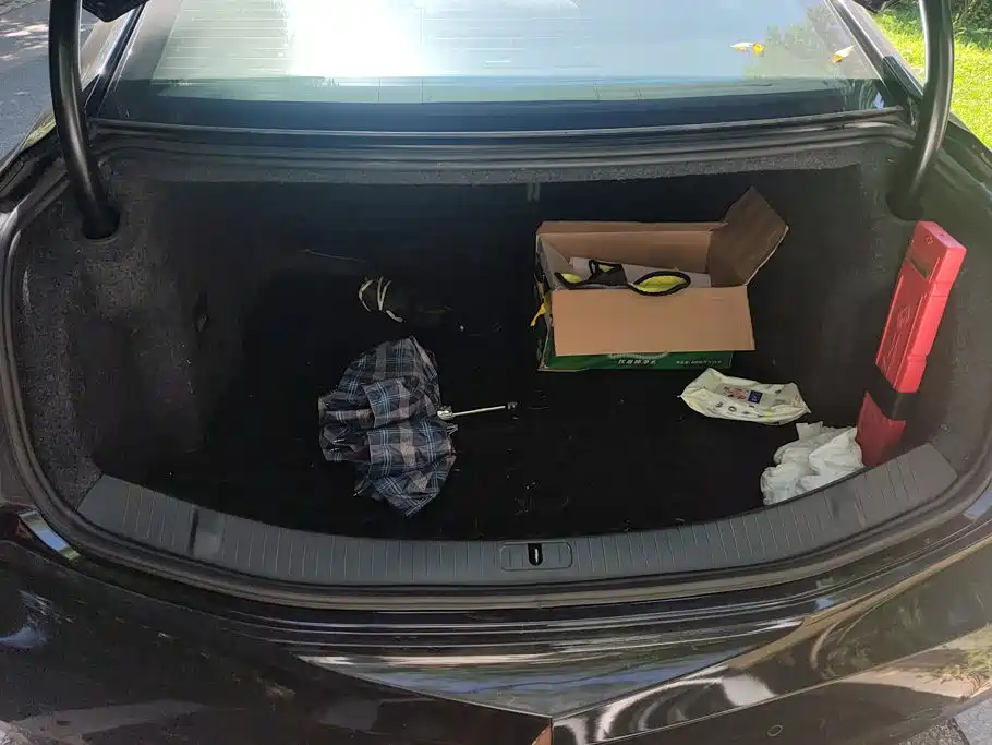 Cadillac XTS 2014 2013 Model 28T Comfort