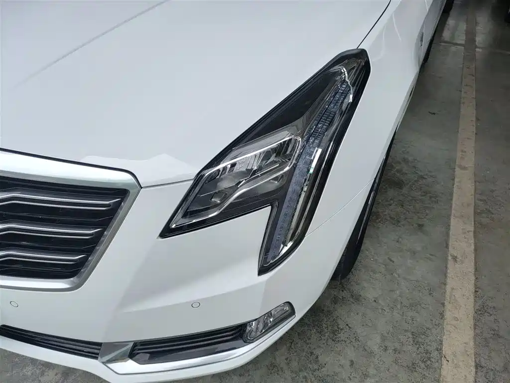 Cadillac XTS 2018 28T Elite фото 18